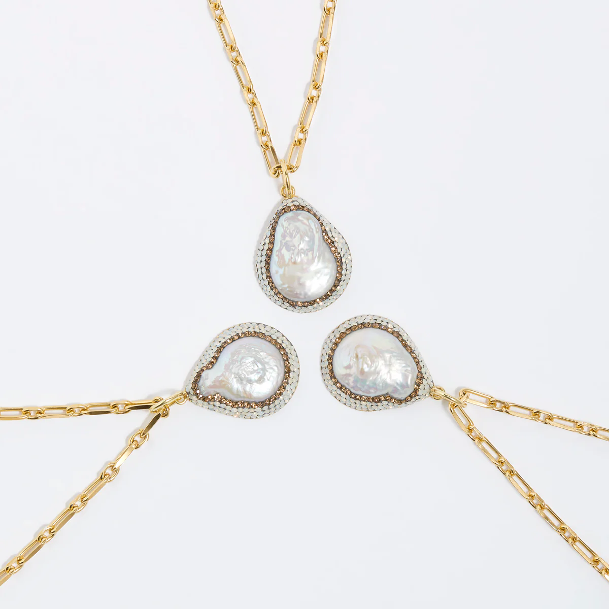 Baroque Pearl Pendant Necklace - Image 4
