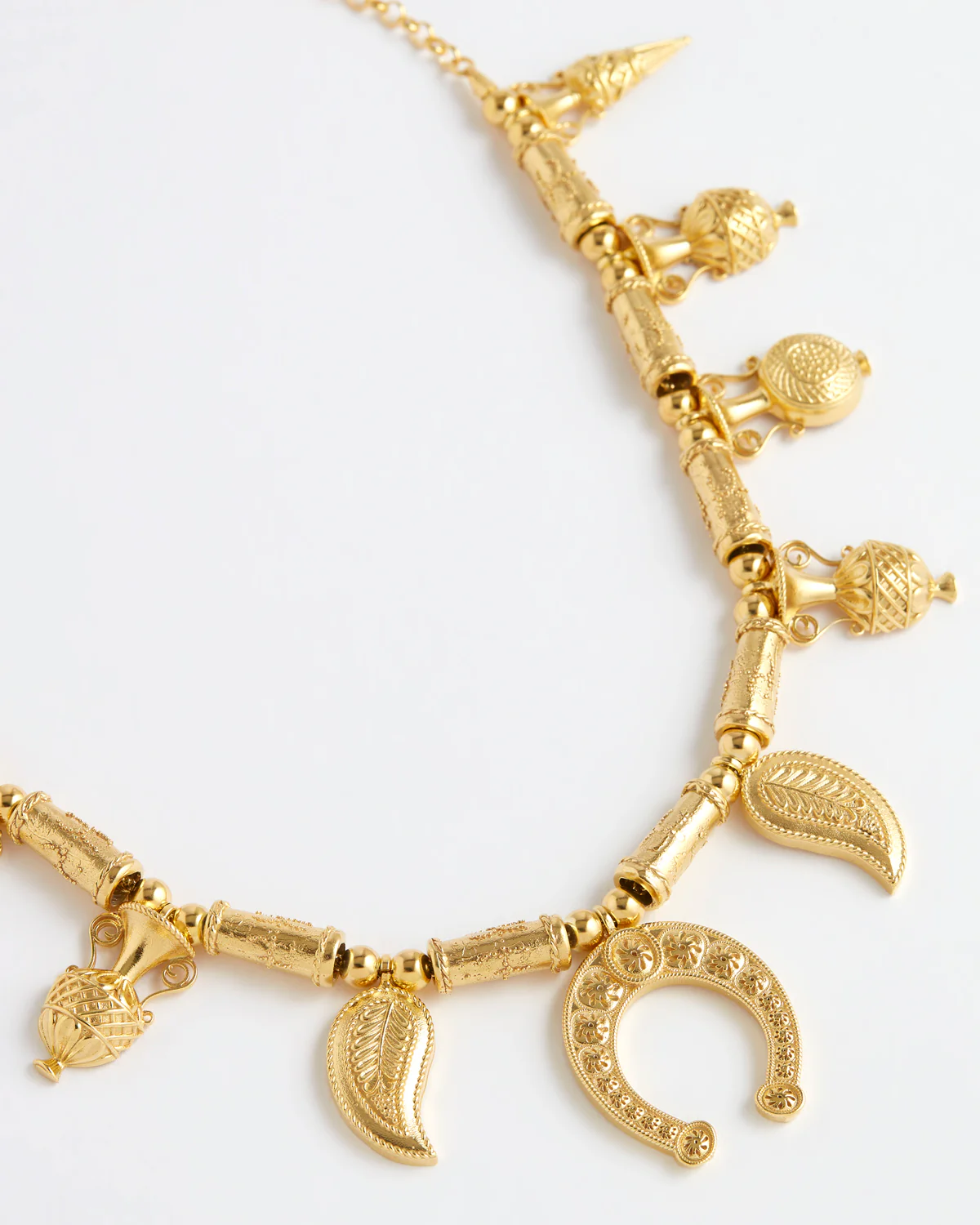 Daphne Oz X Soru The Divine Feminine Charm Necklace - Image 3