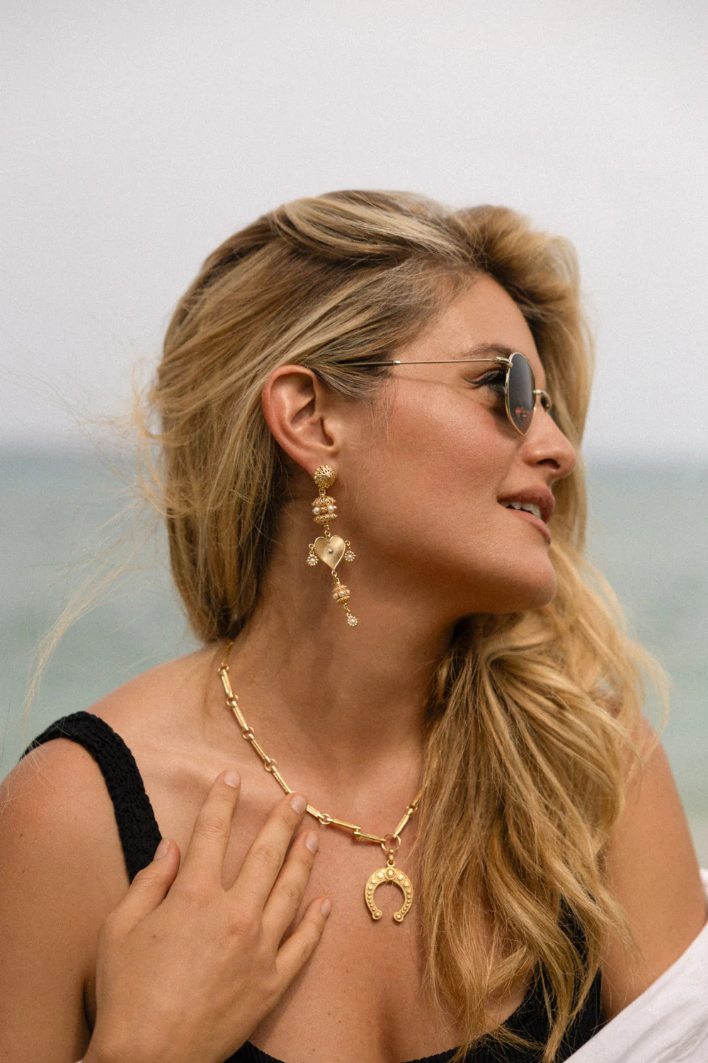 Daphne Oz X Soru The Philomena Horseshoe Charm - Image 2