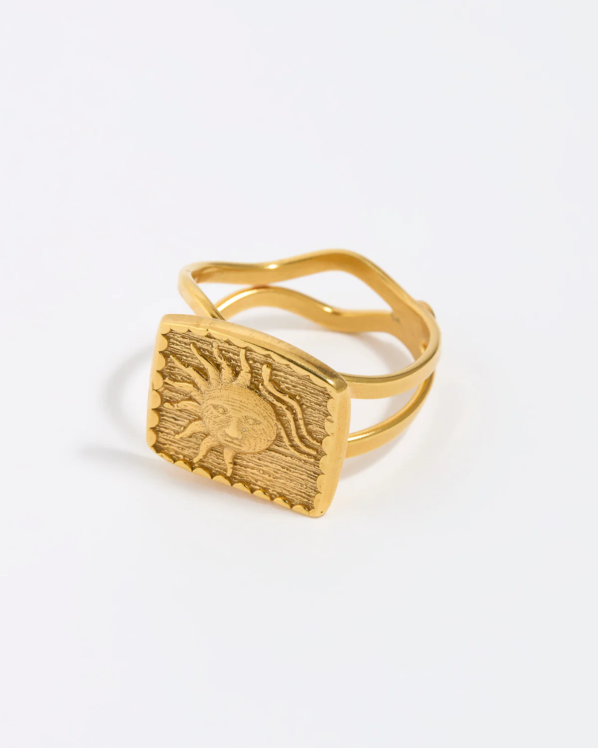 Heliora Ring